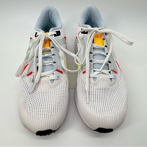 Nike Pegasus 40 Women's sz 10 White Road Running Shoes - Picture 2 of 10